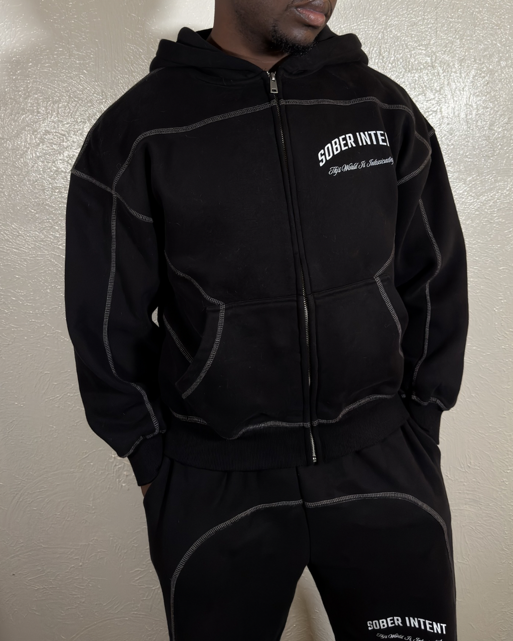 "SOBER INTENT" BOXY CONTRAST STITCH ZIP UP HOODIE